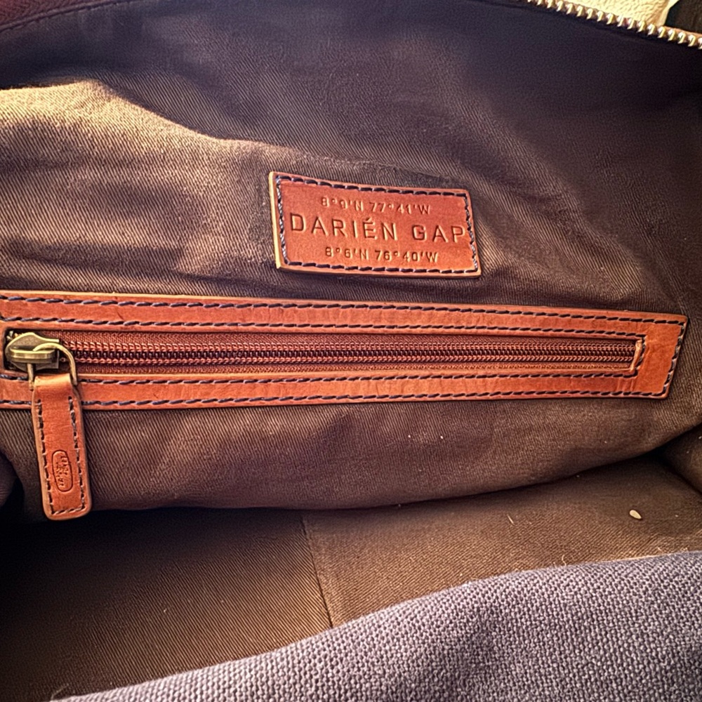 Land Rover Darien Gap duffle bag RARE - Picture 4 of 5